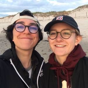 Meet your Posher, Dani